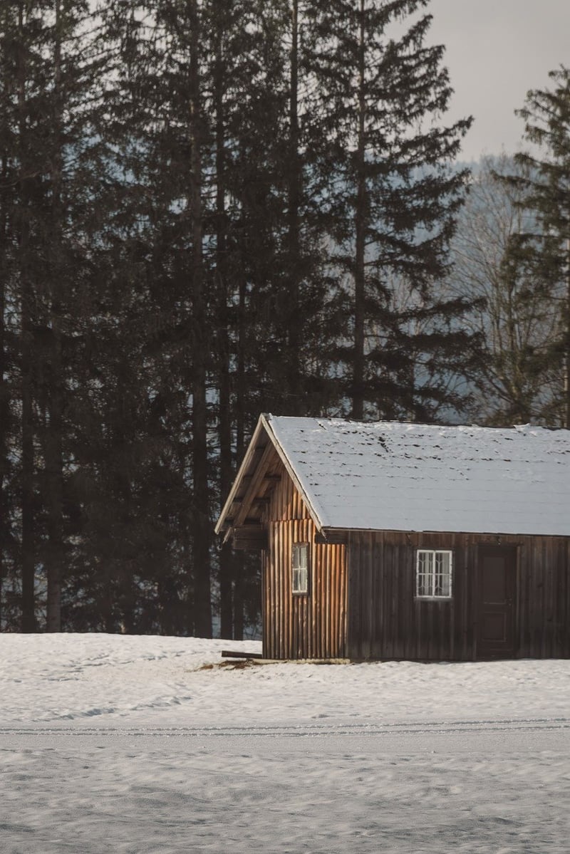 Minimalist Retreats